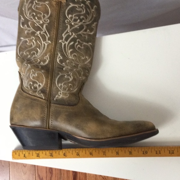 Twisted X Brown Heeled Cowgirl Boots - Picture 9 of 12